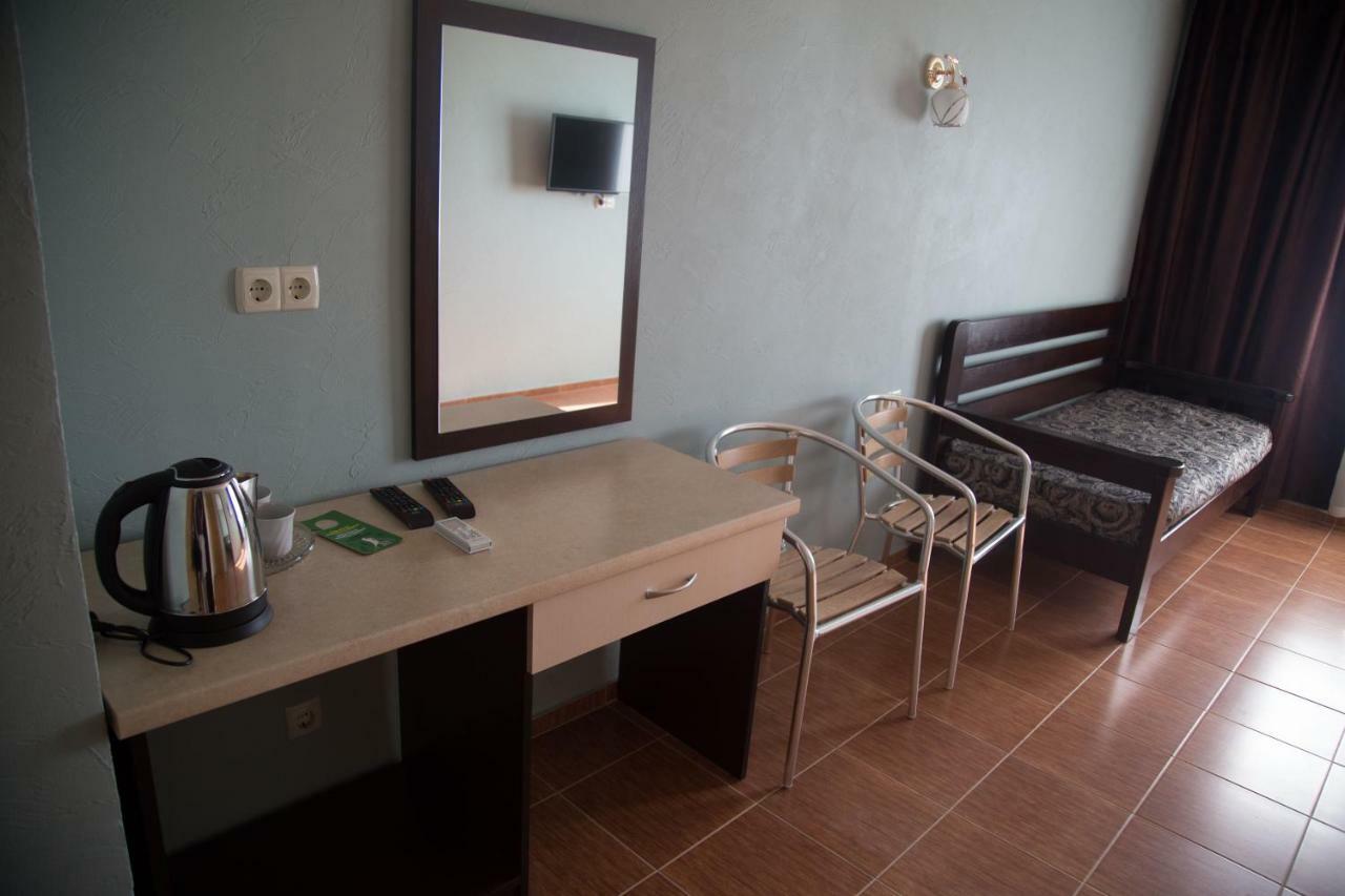Hotel Odessa Kobleve Buitenkant foto